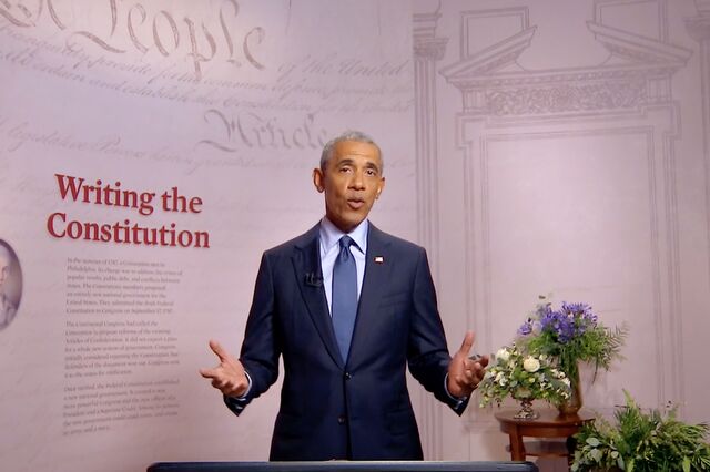 Obama: Trump 'destruirá a nossa democracia se isso for necessário para vencer'
