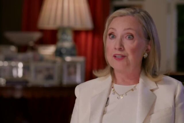 Hillary Clinton insta eleitores a não deixar que Trump 'roube' vitória 
