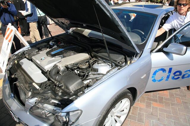 Investigadores criam novo catalisador para carros a hidrogénio