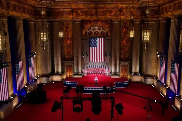 Das estrelas e avisos sombrios a um Trump 'omnipresente' na convenção republicana