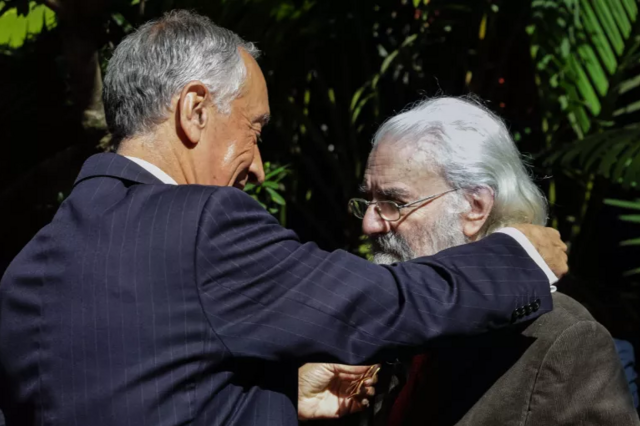 Morreu o poeta E. M. de Melo e Castro