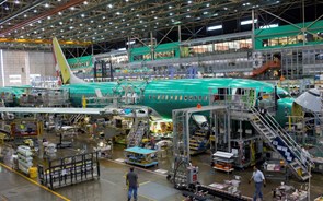 Boeing anuncia prejuízo de 5,72 mil milhões no terceiro trimestre