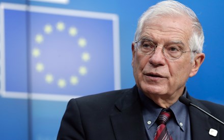 Borrell pede para se evitarem especulações sobre data de adesão da Ucrânia à UE