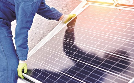 Aquila compra metade da central solar de Ourique