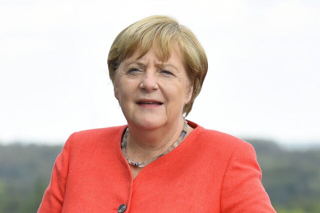 Merkel, primeira mulher chanceler na Alemanha assinala domingo 15 anos no poder