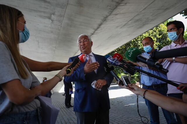 António Costa alerta que o país vai entrar 'numa fase crítica'