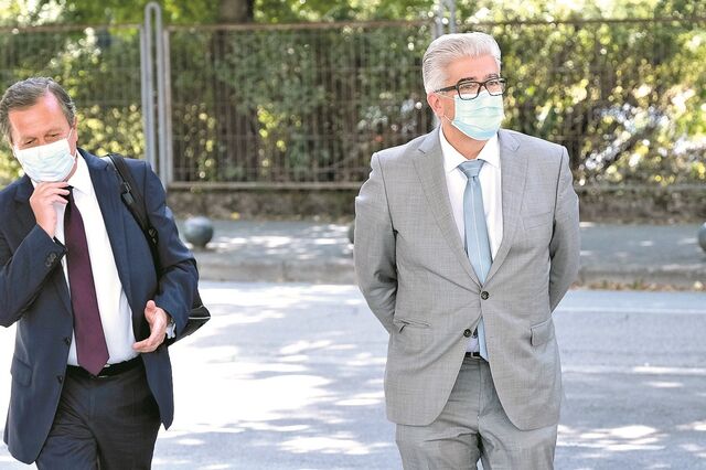 Portugal fecha compra das vacinas até outubro