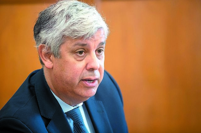 Deputados aprovam 'período de nojo' de três anos entre funções na banca e Banco de Portugal