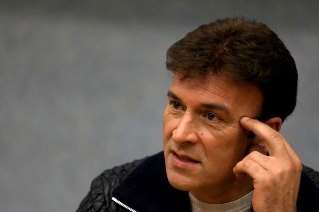 Tensai com 3% da dona da TVI e Tony Carreira com 1%