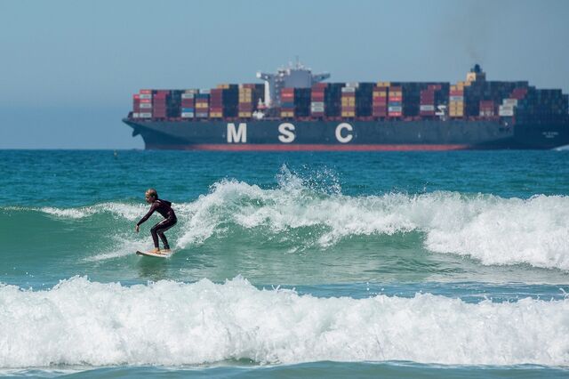 China e EUA suspendem por um ano taxas portuárias mútuas