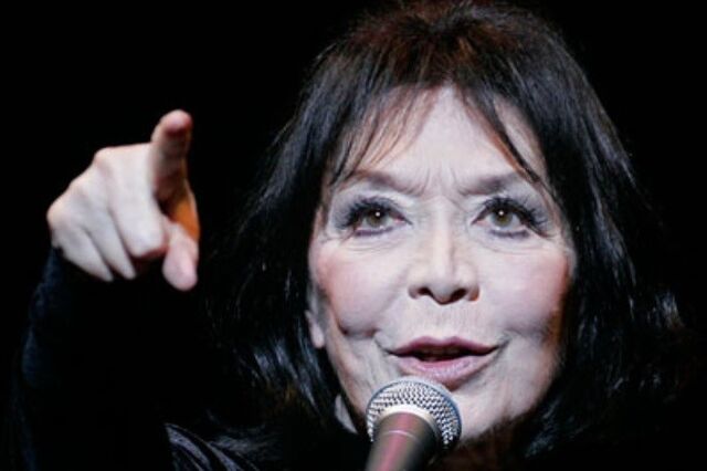 Morreu a cantora e ícone da canção francesa Juliette Gréco