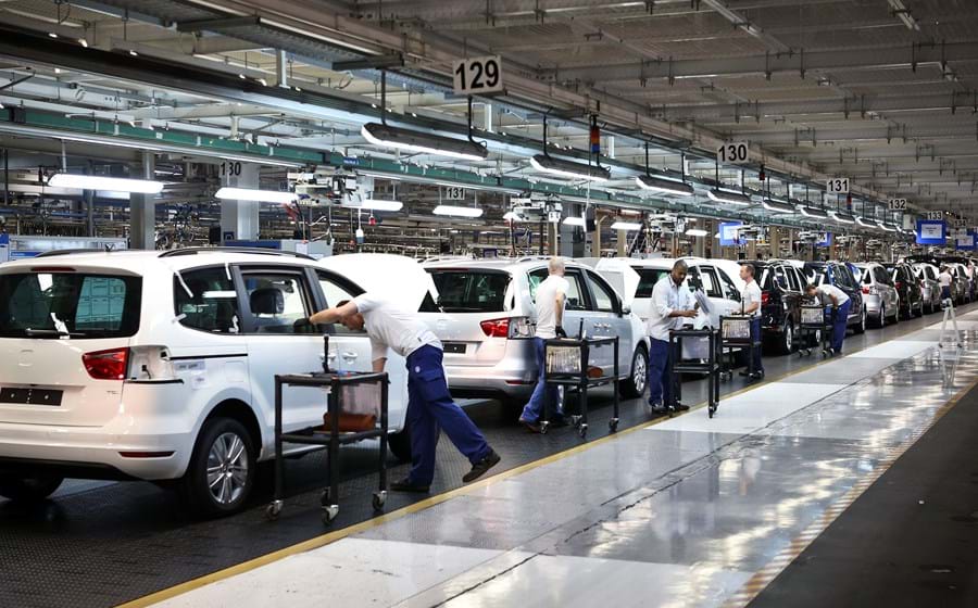 Após sete meses consecutivos em queda, a produção automóvel nacional subiu 9,4% em agosto.