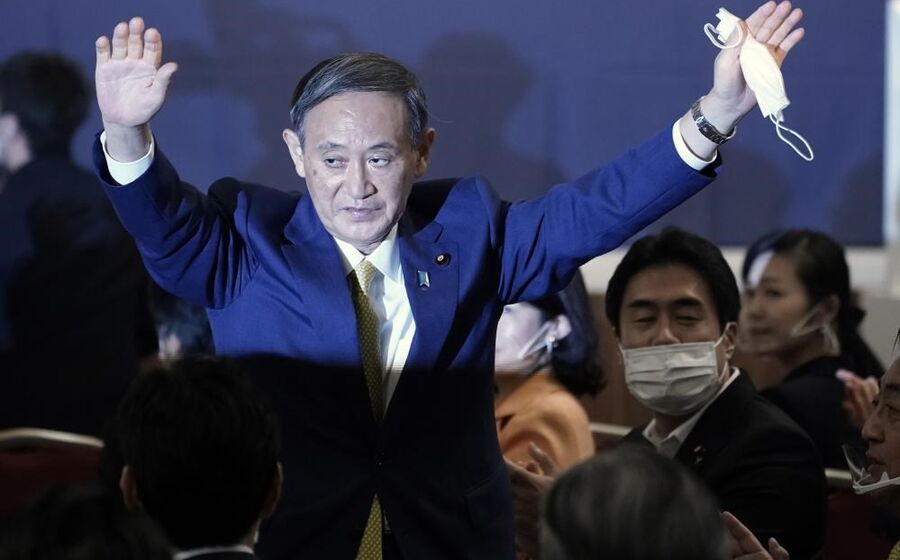 Yoshihide Suga japao