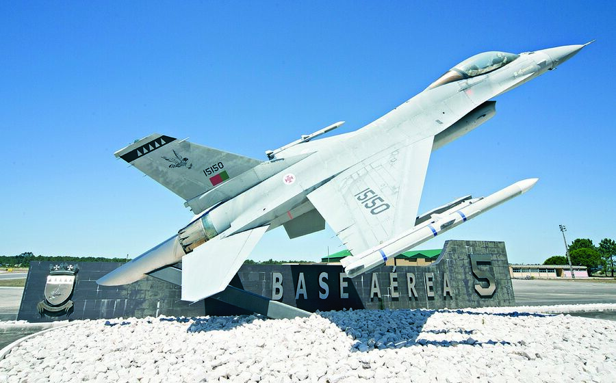 base militar de Monte Real 