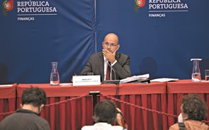 Drama político à volta do Orçamento sobe de nível