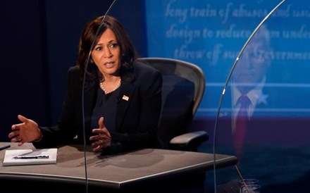 Kamala Harris considera administração Trump “maior falhanço” presidencial da história