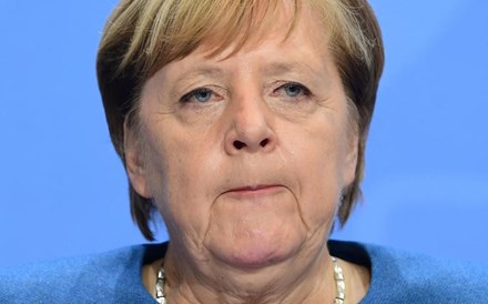 Merkel estende confinamento parcial na Alemanha até 20 de dezembro