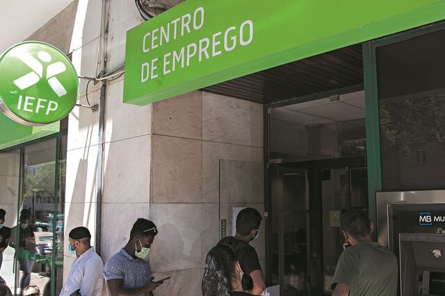Novo apoio social obriga a procurar e aceitar emprego