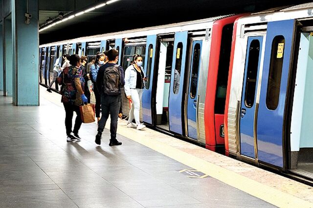 Metro e aeroportos 25% abaixo do pré-pandemia. Comboio já recuperou