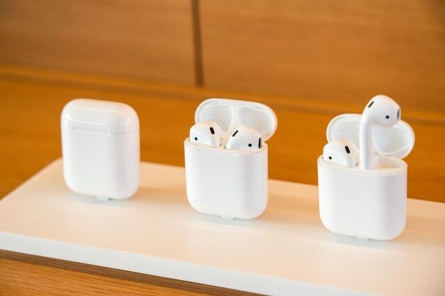 Apple lança nova versão dos seus AirPods já no próximo ano