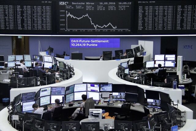 Porsche contraria tendência e sobe 1,8% na primeira sessão em bolsa