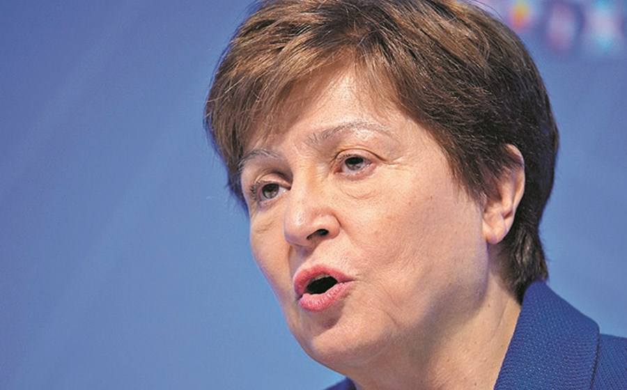 Kristalina Georgieva estima que o PIB mundial caia 4,4%.