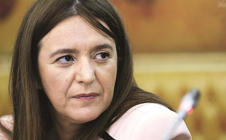 A entidade liderada por Cristina Portugal propôs manter as tarifas da eletricidade inalteradas no próximo ano.