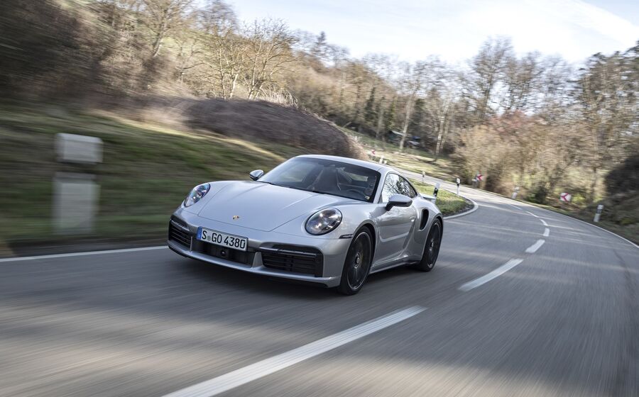 Porsche 911 Turbo S - Impressionante 911.mp4