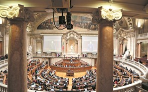 Eurosondagem: Maioria dos portugueses querem mudar sistema eleitoral e eleger o seu deputado 