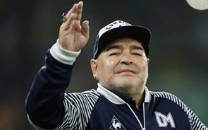 Morreu Diego Maradona