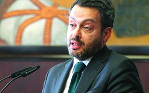 O deputado que assina a pergunta, Miguel Cabrita, foi secretário de Estado do Trabalho