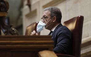 PSD só quer pagar a 'conta' do Novo Banco 'se a conta for devida'