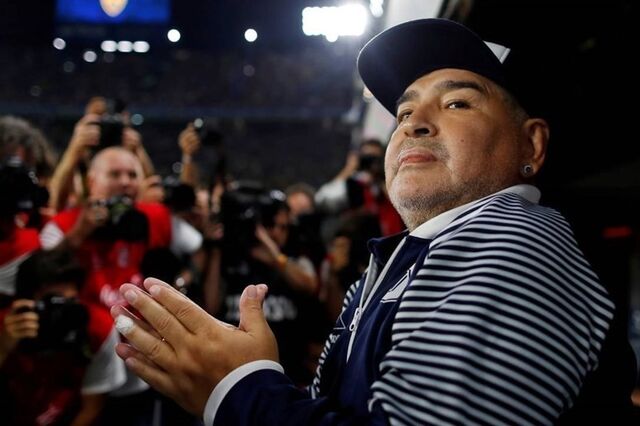 Diego Maradona foi internado com 'depressão e anemia'