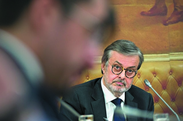 Fidelidade reforça capital à segunda tentativa