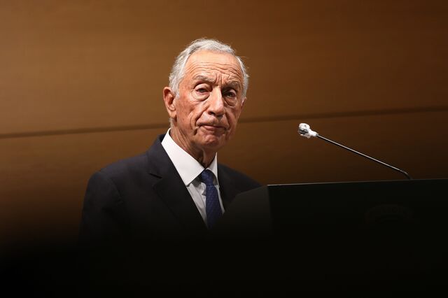 Marcelo admite renovar estado de emergência até para lá do Natal. Adverte para 'provável' 3.ª vaga