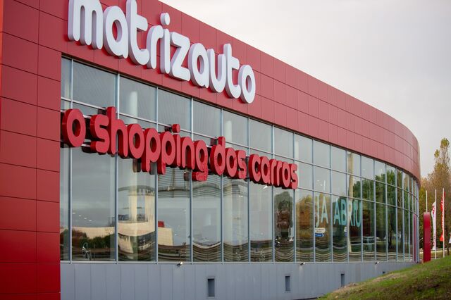 Abriu no Porto das maiores megastores automóveis da Península Ibérica
