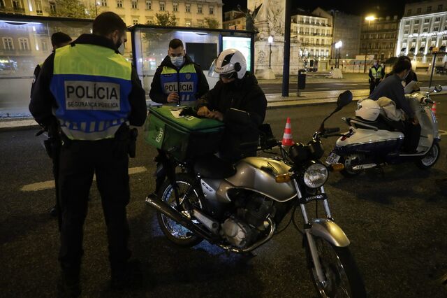 Esmagadora maioria dos portugueses apoia fortes restrições na Páscoa