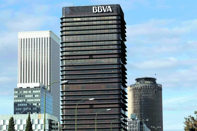 BBVA planeia cortar 3.000 postos de trabalho em Espanha