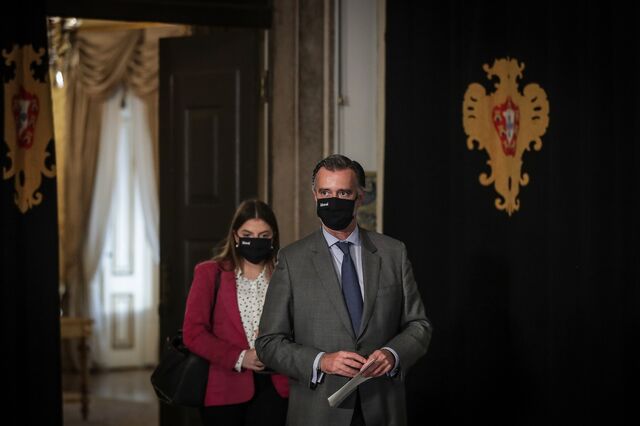 IL diz que Marcelo partilha 'preocupação' com 'pouca estratégia e ambição' do OE2022