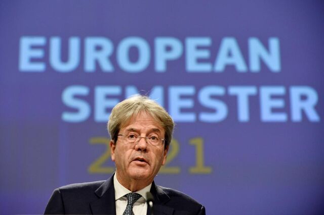 Bruxelas aprova Orçamento português mas quer avaliação de fundo ao país