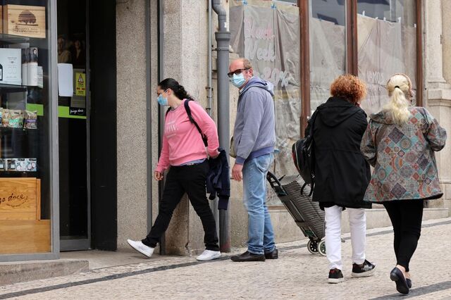 Portugal regista mais 14.595 casos de covid-19 e 19 mortes