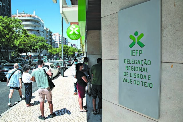 Estado ajudou 1.200 famílias a voltar a Portugal