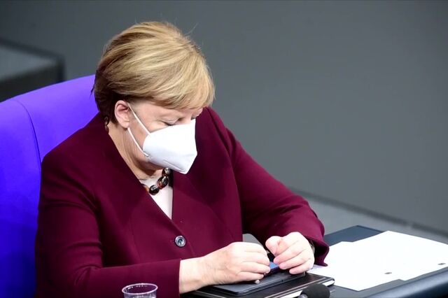 Merkel prolonga confinamento na Alemanha até 18 de abril