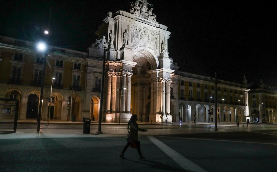 recolher obrigatório lisboa estado emergencia