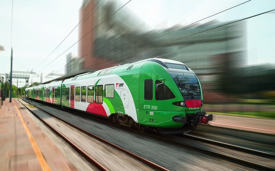 Stadler comboios ferrovia 