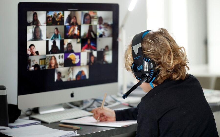 teletrabalho, trabalho remoto, em casa, à distância, videoconferencia
