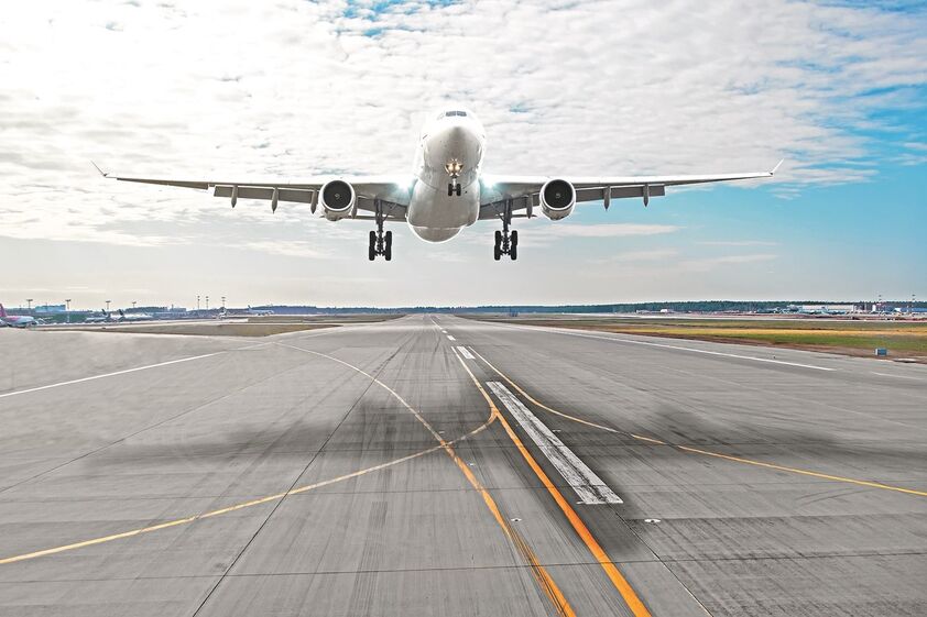 aviao avioes pista aeroporto