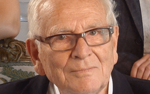 Morreu o estilista francês Pierre Cardin