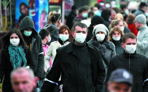 pessoas mascara covid pandemia virus