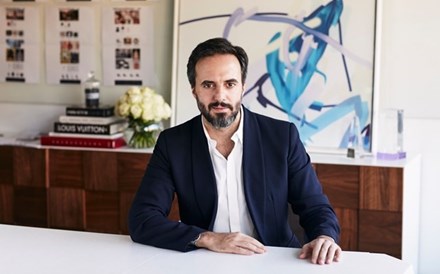 Farfetch aposta no segmento da beleza com aquisição da retalhista de luxo Violet Grey